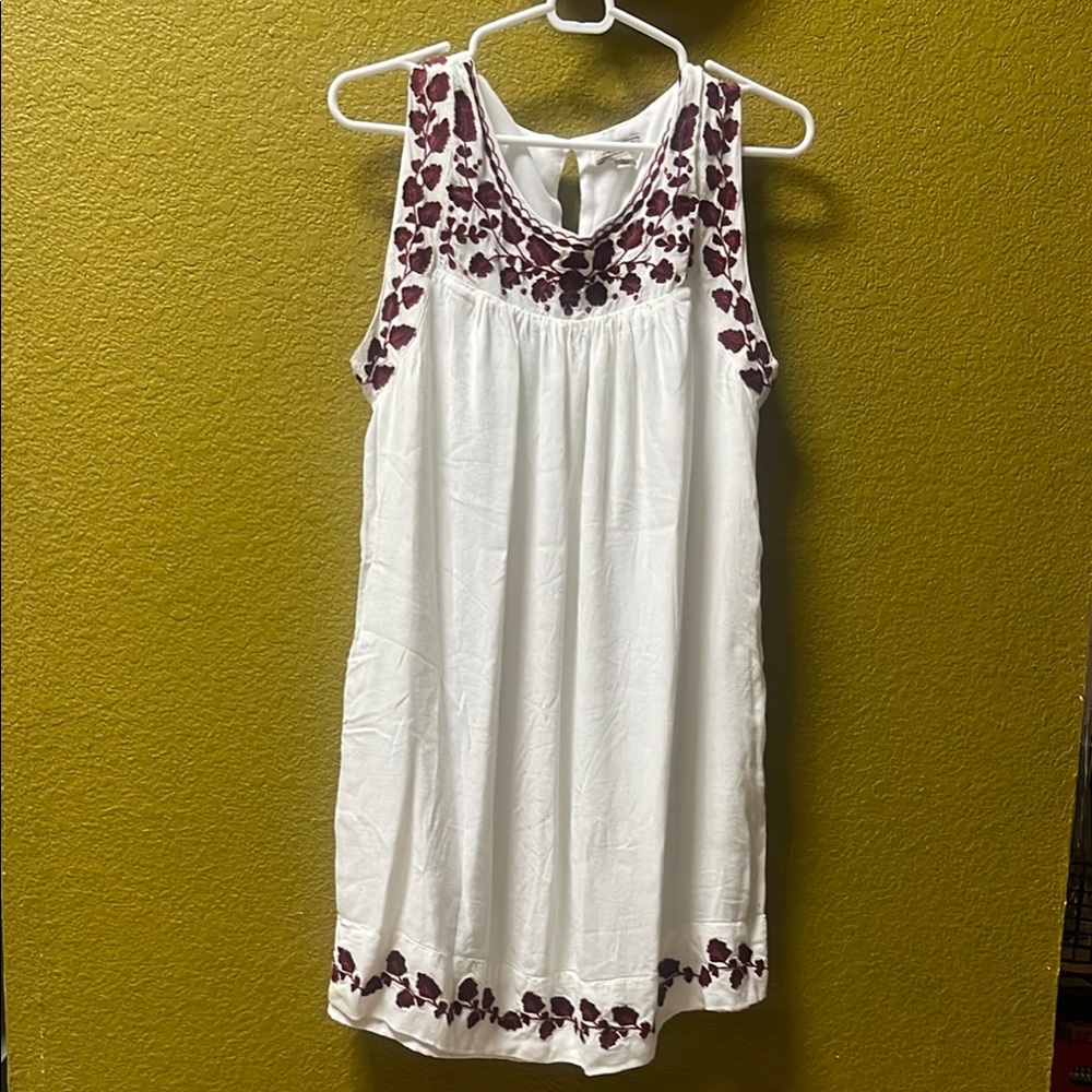 Lucky Brand White Dress with Red Floral Design
